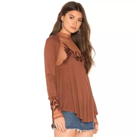 NWT women’s FREE PEOPLE Saheli Tunic in Woodlands Rust Brown Embroidered Top - Picture 3 of 11